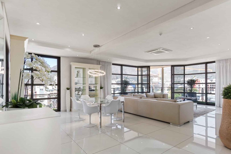 2 Bedroom Property for Sale in De Waterkant Western Cape